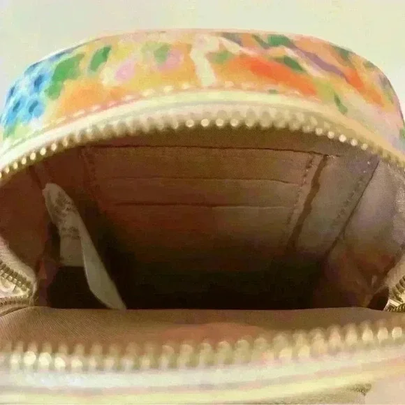 Time and Tru flower cross body bag - Picture 3 of 4